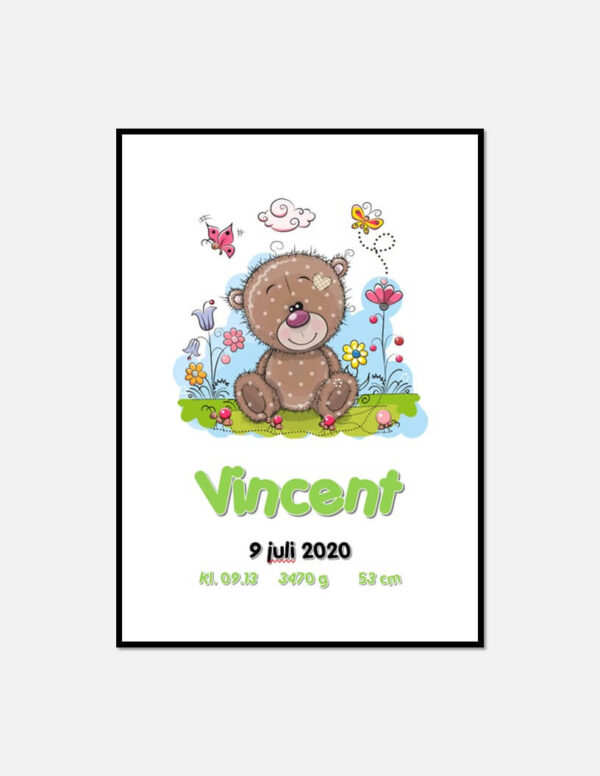 Personlig födelseposter med illustrerad nalle